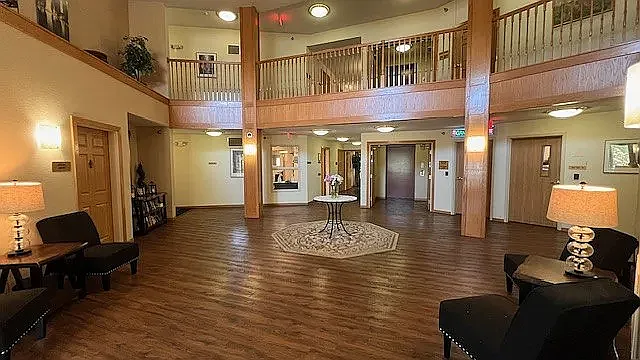 Sun Lake Woods Lobby in Chaska