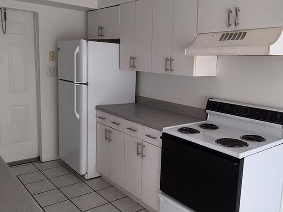 5th image of 367 N Brevard Ave #367