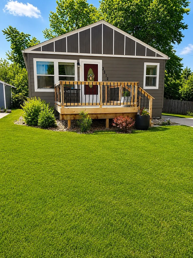 4 bed, 1628 sqft, $2,300 — Photo 1