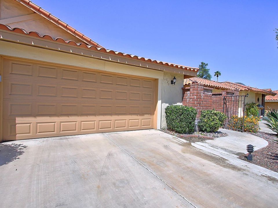 1st image of 121 Juan Cir