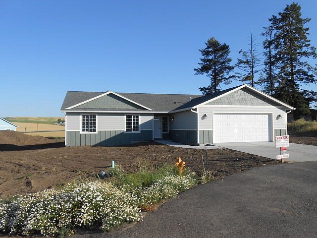 1st image of 605 Palouse Ct