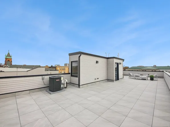 134 Hancock Avenue image 17 of 18