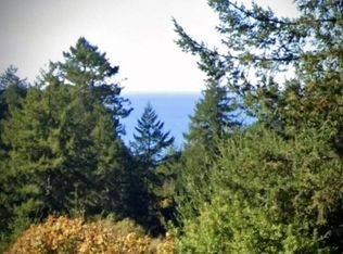 146 Spring Rd, Whitethorn, CA 95589