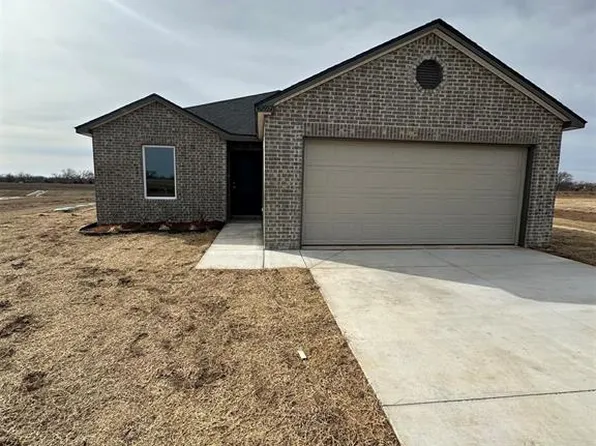 40957 Shawnee Meadows Dr, Shawnee, OK 74804