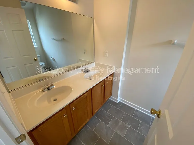 2709 Church View Ln — Photo 17