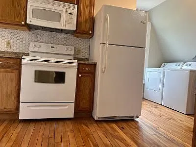 53 Main St — Photo 5