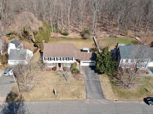 88 Brookside Dr, West Hartford, CT 06107
