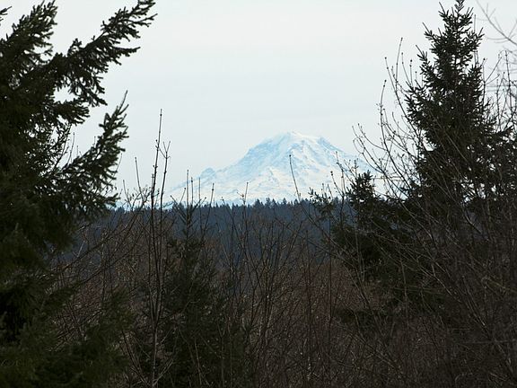 3rd image of 6381 Peppermill Pl SE