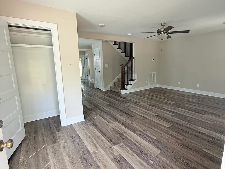 416A Oak St — Photo 11
