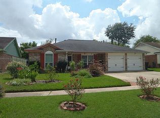 5519 Acorn St, Houston, TX 77092