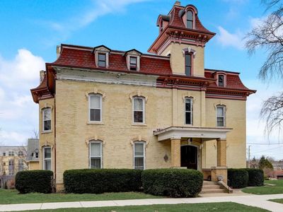 311 South Washington STREET, Watertown, WI, 53094