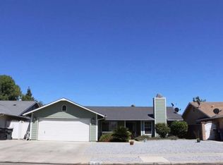 618 San Diego St, Tulare, CA 93274