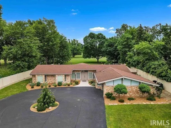 820 N Ironwood Dr, South Bend, IN 46615