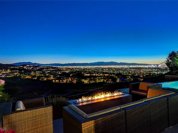 527 Serenity Point Dr, Henderson, NV 89012