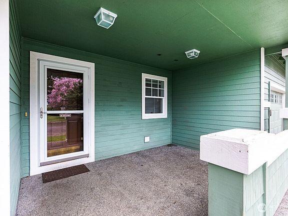 4th image of 5602 69th Street NE