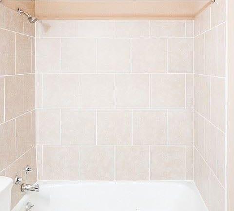 4th image of 116 E 10th Ave APT 3