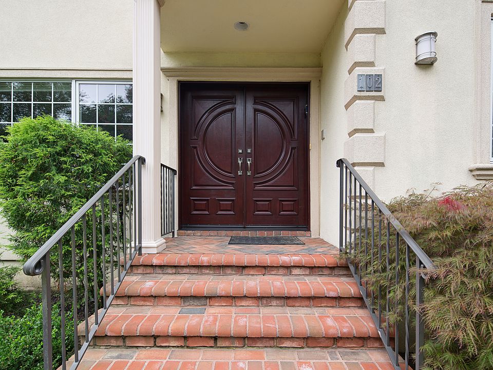 1st image of 102 Susquehanna Ave