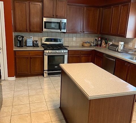 4th image of 3765 Park Hill Cir