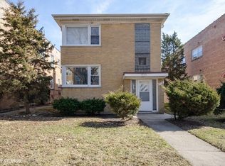 9115 La Crosse Ave, Skokie, IL 60077