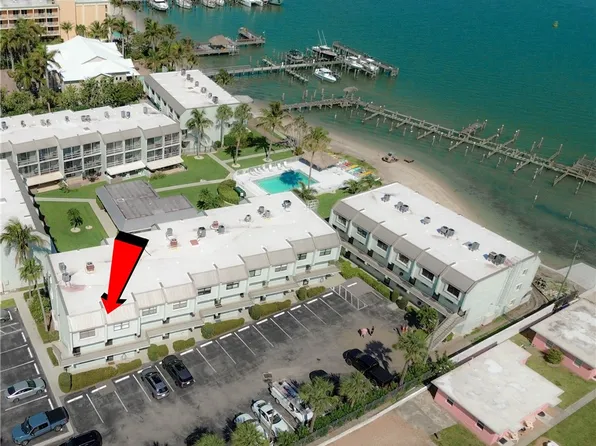 1300 Seaway Dr #6, Fort Pierce, FL 34949