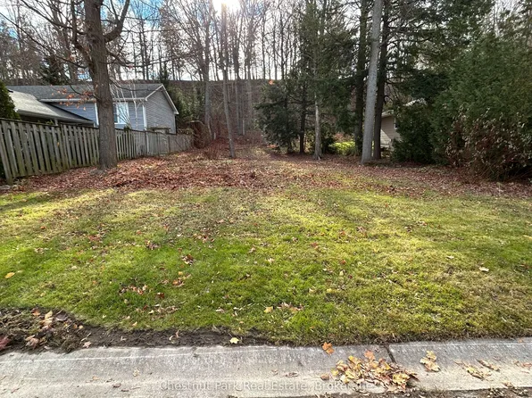 109 Pollard Dr, Meaford, ON N4L 1A6