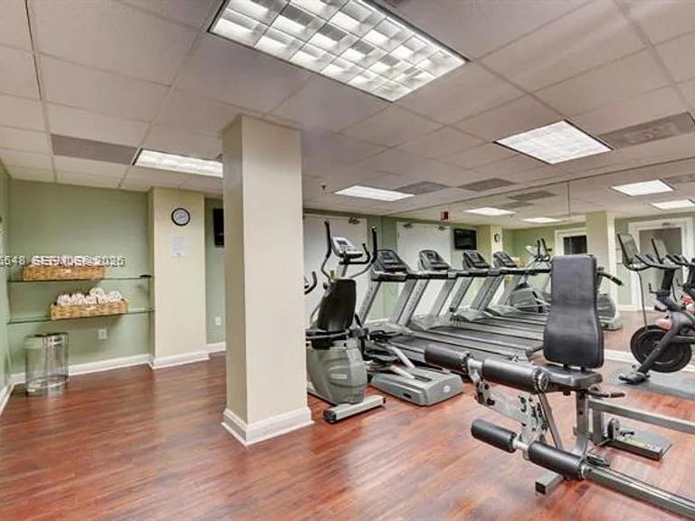 2951 S Bayshore Dr #316 — Photo 22