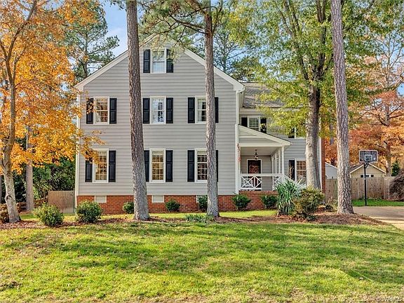 2nd image of 1914 Windingridge Dr