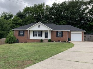 910 Deal Ct, Smyrna, TN 37167