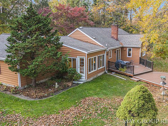 2nd image of 2742 Wildridge Ct NE