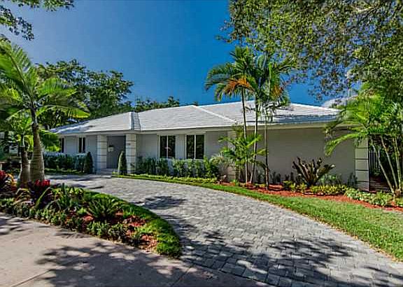 3rd image of 5230 Alhambra Cir