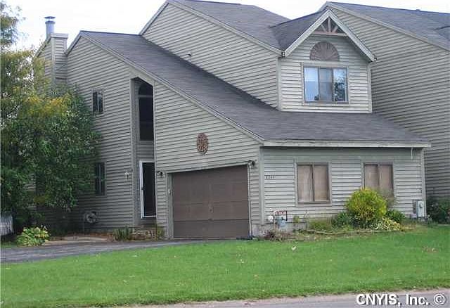 1st image of 8207 Honeysuckle Dr
