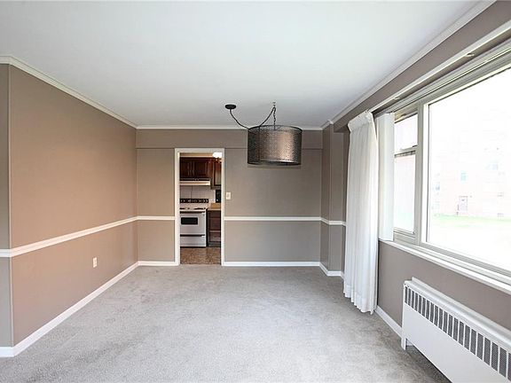 4th image of 11820 Edgewater Dr APT 209