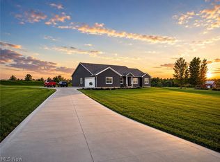 8552 State Route 305, Garrettsville, OH 44231