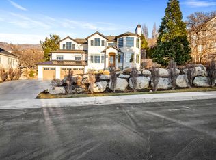 10043 S Stonewall Ct, Sandy, UT 84092