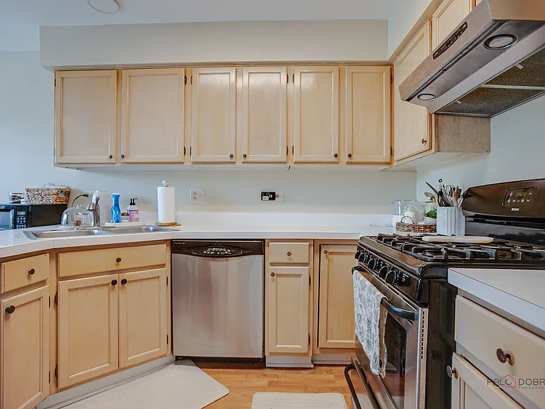 1401 Orleans Dr #1401 — Photo 17