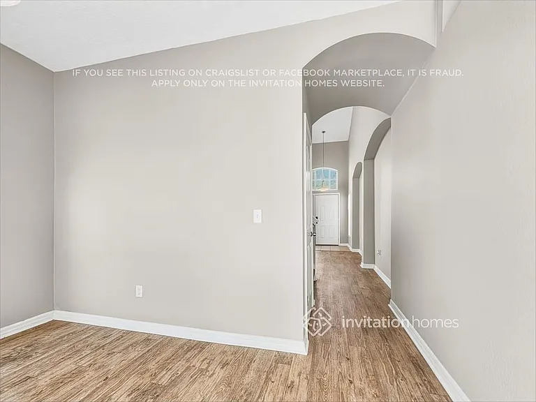 10502 Cranleigh Ct — Photo 8