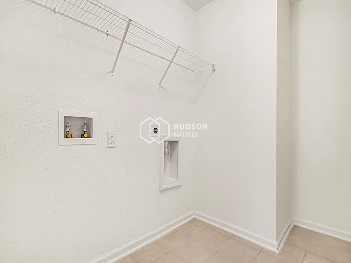 2159 Hudson Grove Dr — Photo 21