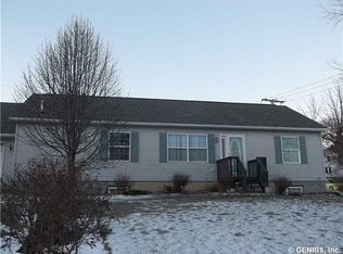 2 Douglas Dr, Rushville, NY 14544