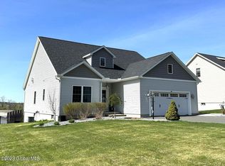 20 Napa Ct, Niskayuna, NY 12309