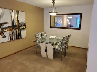 6901 W 84th St #361, Minneapolis, MN 55438