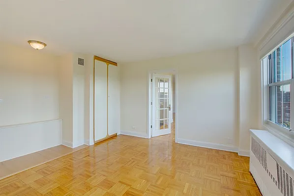 Sold by Corcoran | media 21