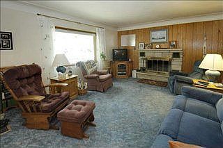 2nd image of 203 W Melody Ave