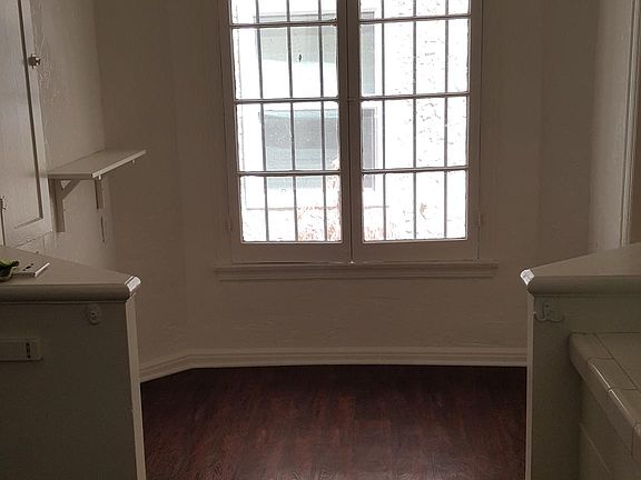 5th image of 429 N Ogden Dr APT 4