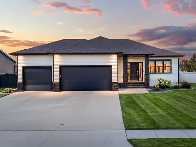 2800 McLeod Dr E, West Fargo, ND, 58078