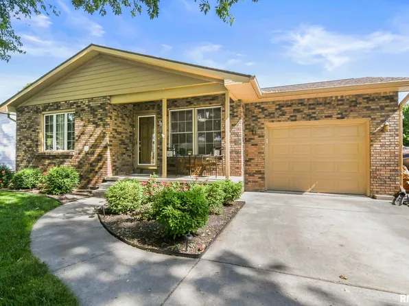 3025 Selkirk Rd, Springfield, IL 62702