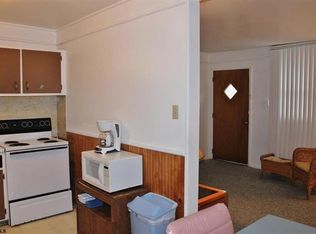 210 2nd St N, Brigantine, NJ 08203