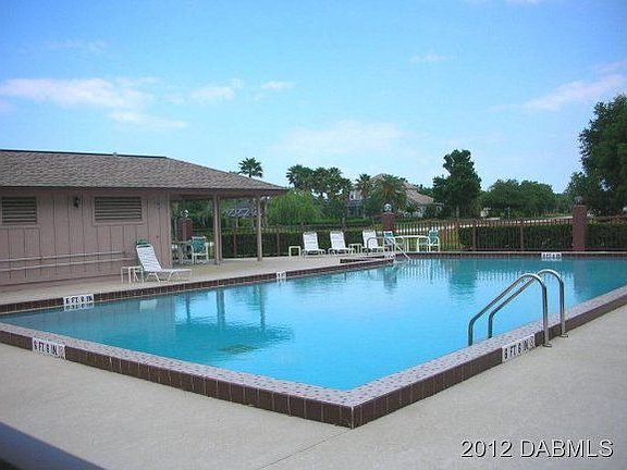2nd image of 1920 Sprucewood Way