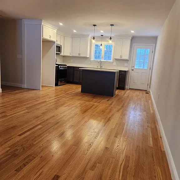 36 Four Seasons Dr #36 — Photo 4