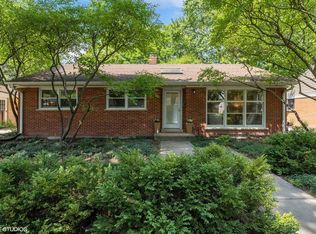 513 Dawes St, Libertyville, IL