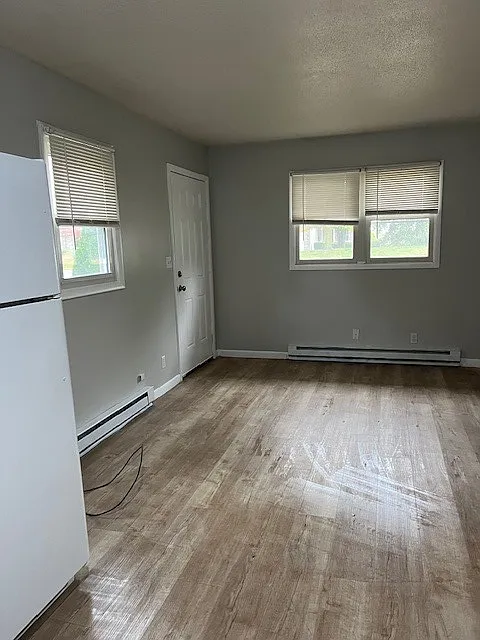 1729 Bancroft Ave — Photo 4